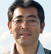 Akira Echigoya, Professor